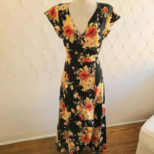 Sanctuary Wrap Dress • Black  Floral • Ruffles • Frilly • Size Small